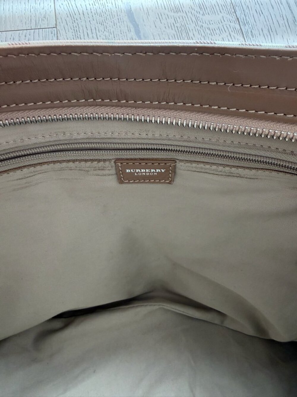Burberry Pink Nova Check Medium Tote Bag - Picture 11 of 11